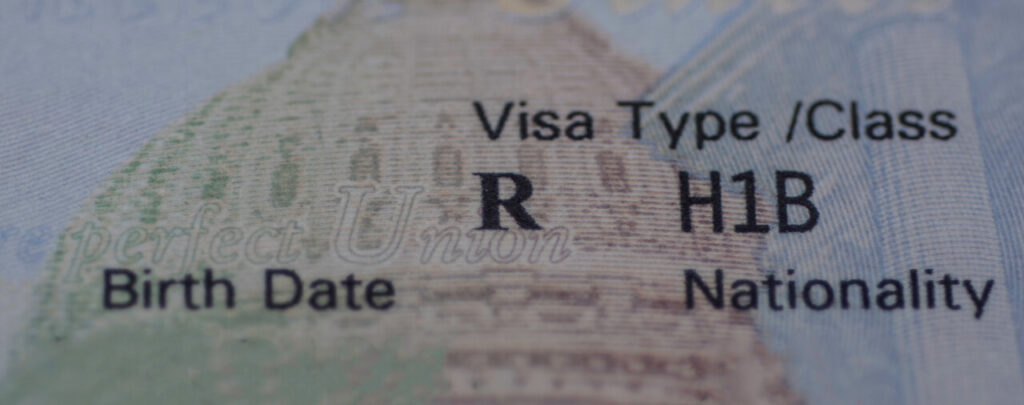 extending h1b status 1024x405 1